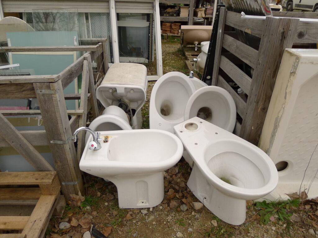 bidet et wc